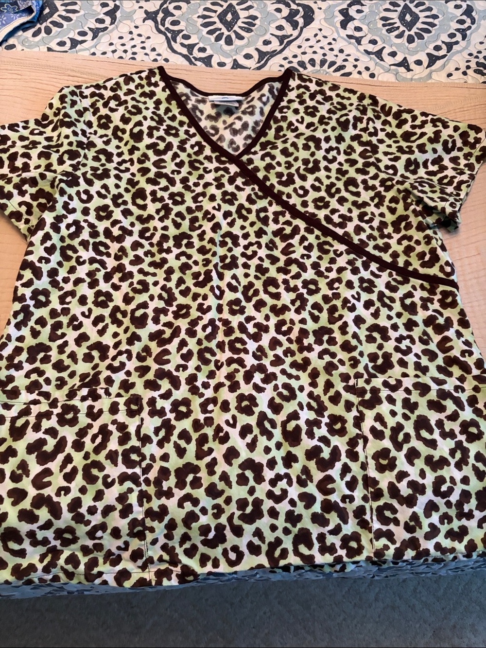Scrub top